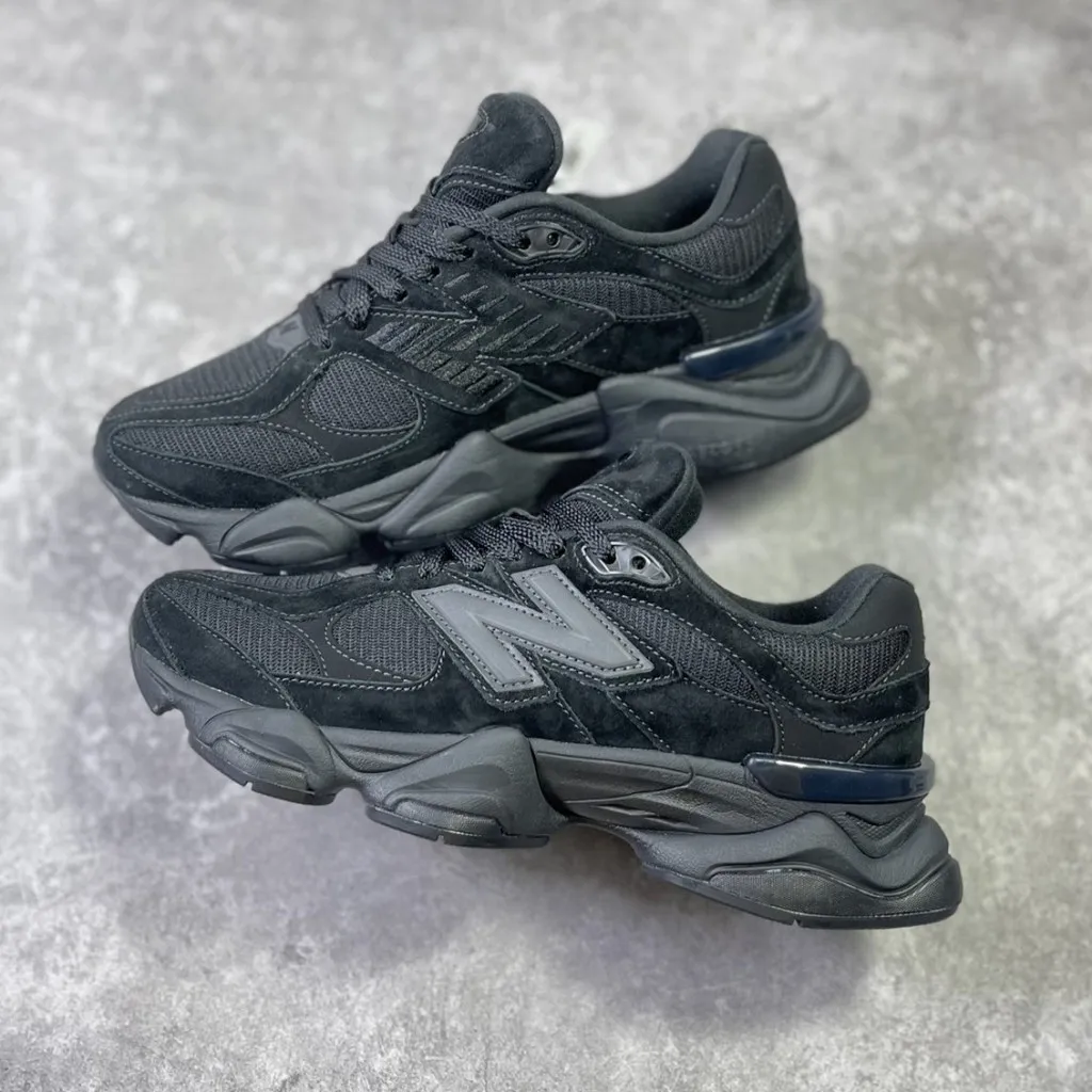 کفش نیوبالانس New Balance 9060 Triple Black مشکی کامل کفش نیوبالانس New Balance 9060 Triple Black مشکی کامل - تصویر 2
