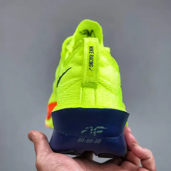 نایک زوم آلفافلای نکست Nike Air Zoom Alphafly Next% 3 Volt Concord نایک زوم آلفافلای نکست Nike Air Zoom Alphafly Next% 3 Volt Concord