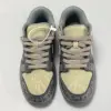 نایک اس بی دانک دورنبشر Nike SB Dunk Low Doernbecher