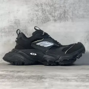 بالنسیاگا کارگو Balenciaga Cargo Sneaker مشکی بالنسیاگا کارگو Balenciaga Cargo Sneaker مشکی