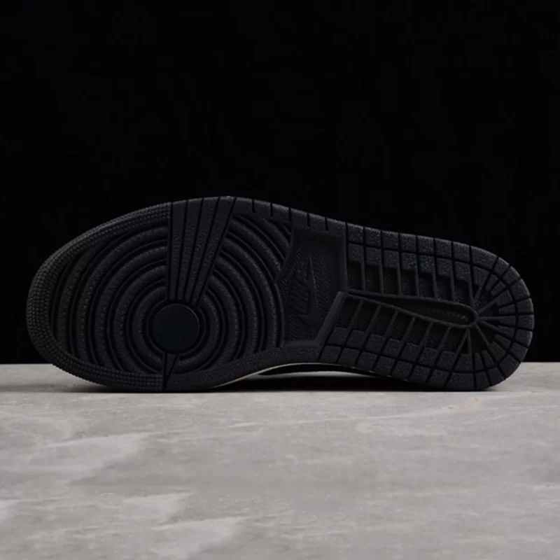 ایر جردن وان Jordan 1 Low OG Grey/Black Suede leather جیر - تصویر 3