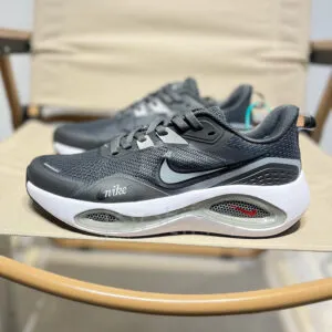 نایک ایر زوم وین فلو Nike Air Zoom Winflo V2 خاکستری نایک ایر زوم وین فلو Nike Air Zoom Winflo V2 خاکستری
