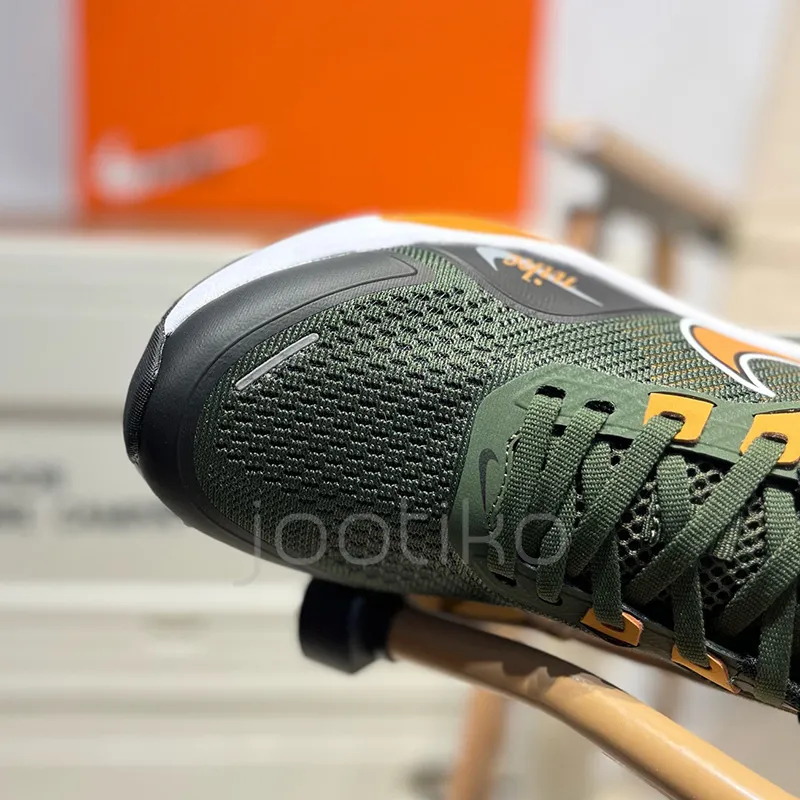 نایک ایر زوم وین فلو Nike Air Zoom Winflo V2 سبز لجنی - تصویر 5