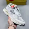 کفش نیوبالانس مردانه New Balance 990 v3 MiUSA Teddy Santis Sea Salt کفش نیوبالانس مردانه New Balance 990 v3 MiUSA Teddy Santis Sea Salt