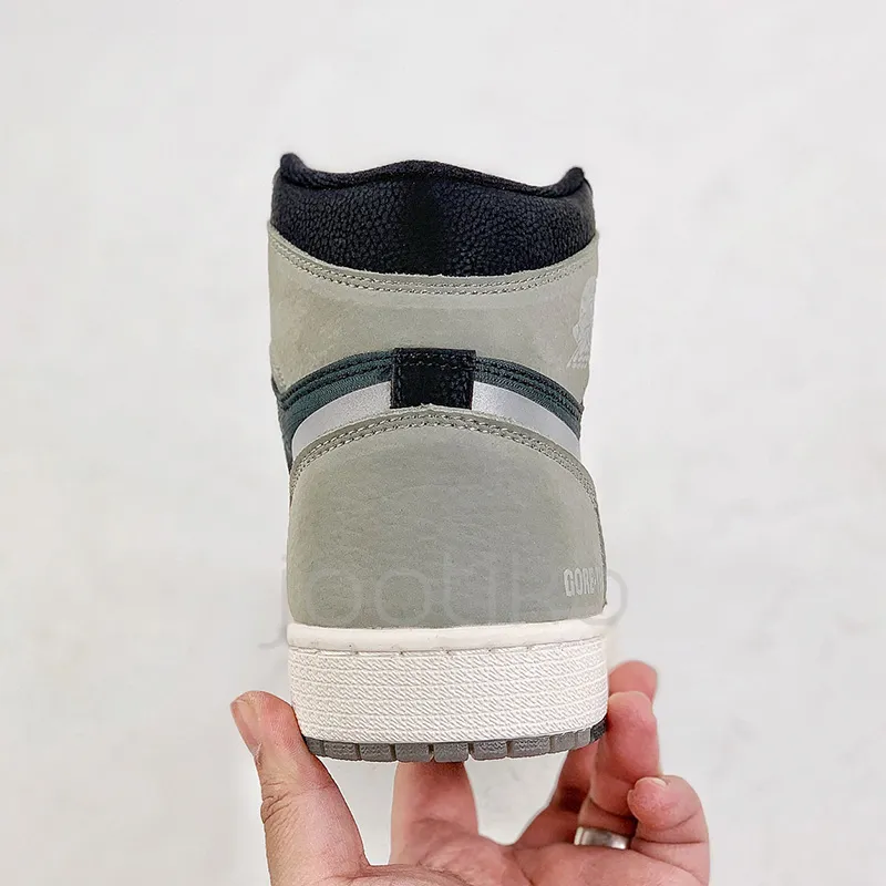 جردن وان گورتکس Jordan 1 Retro High Element Gore-Tex Black Particle Grey - تصویر 2