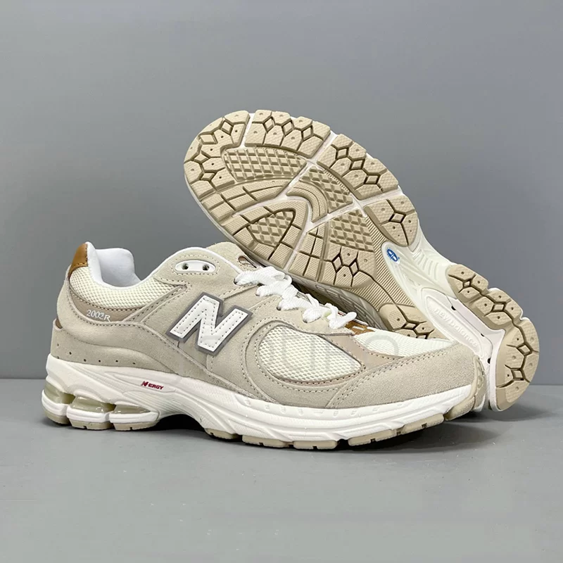 کفش نیوبالانس New Balance 2002R Sandstone کفش نیوبالانس New Balance 2002R Sandstone - تصویر 2