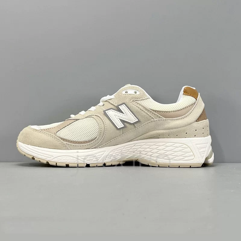 کفش نیوبالانس New Balance 2002R Sandstone کفش نیوبالانس New Balance 2002R Sandstone - تصویر 3