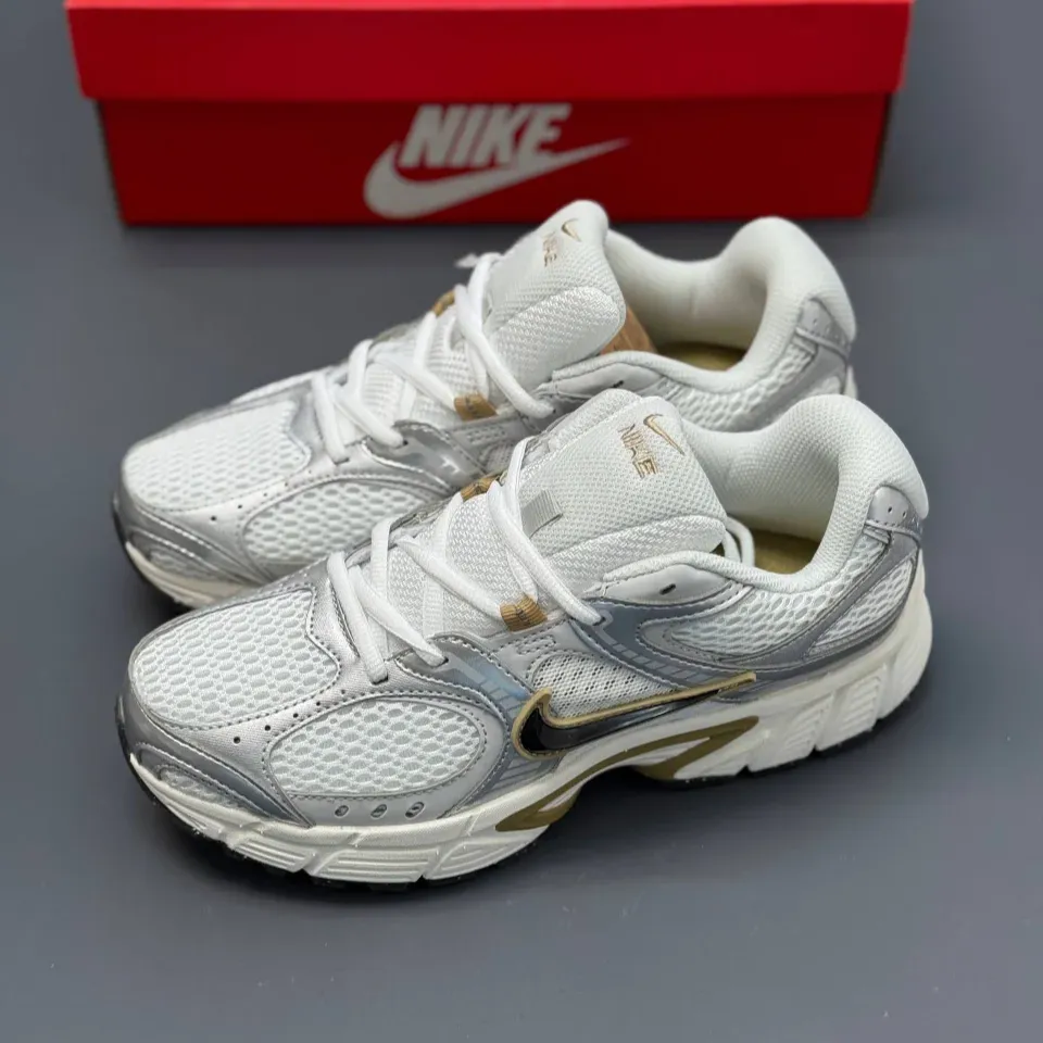 کفش نایک وی فایو کی ران سفید قهوه ای Nike V5K Run White Brown کفش نایک وی فایو کی ران سفید قهوه ای Nike V5K Run White Brown - تصویر 3