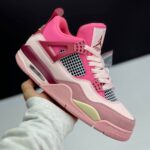 کفش نایک ایر جردن ۴ رترو صورتی  Nike Air Jordan 4 Retro Pink