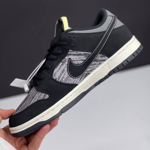 کفش نایک اس‌بی دانک لو دریک Nike SB Dunk Low Drake