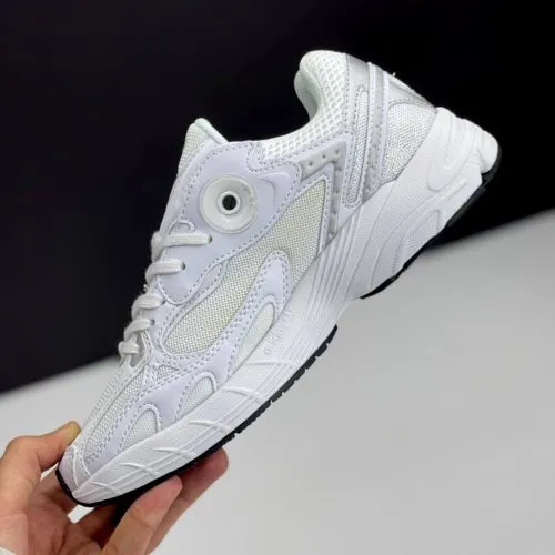 کفش آدیداس آستیر سفید Adidas Astir White - تصویر 2