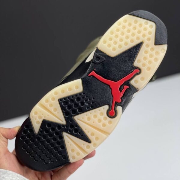 کفش نایک ایر جردن ۶ تراویس اسکات الیو  Nike Air Jordan 6 Travis Scott Olive