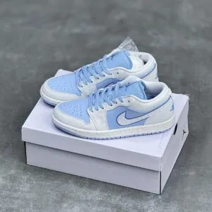 کفش نایک ایر جردن وان لو آبی یخی Nike Air Jordan 1 Low Ice Blue