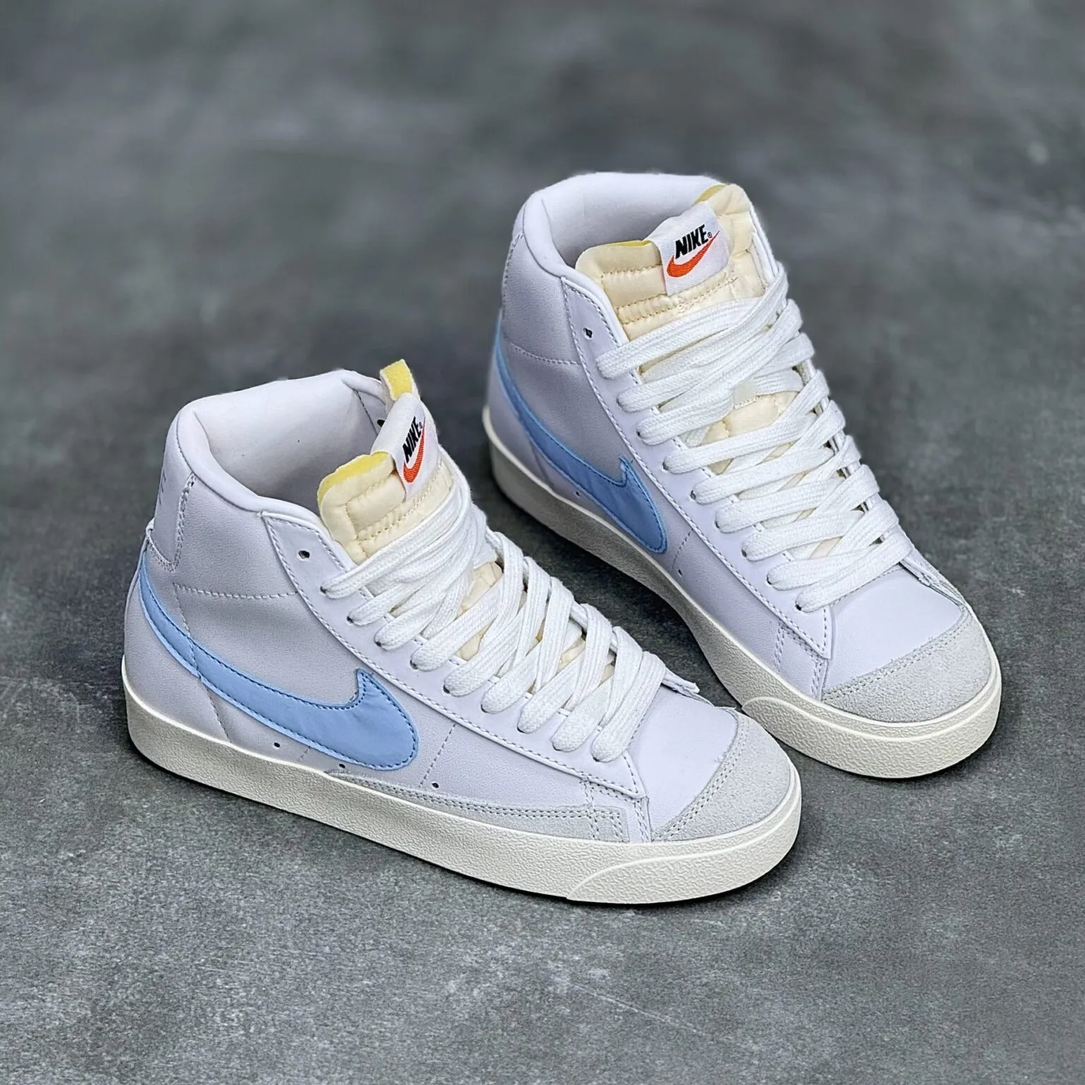 کفش نایک بلیزر ساقدار سفید آبی Nike Blazer Mid White Blue - تصویر 3