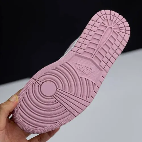 کفش نایک جردن ۱ لو تراویس اسکات صورتی Nike Air Jordan 1 Low Travis Scott Pink - تصویر 4