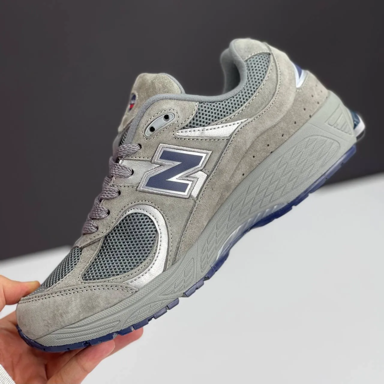 کفش نیوبالانس ۲۰۰۲R طوسی New Balance 2002R Gray کفش نیوبالانس ۲۰۰۲R طوسی New Balance 2002R Gray - تصویر 2