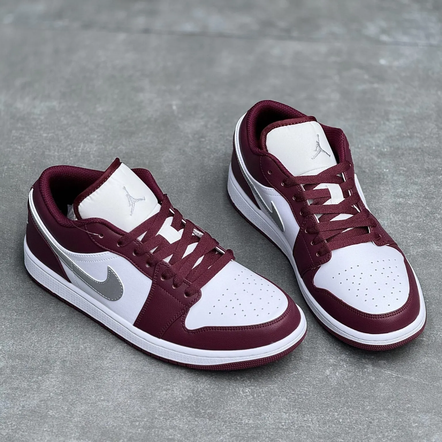 کفش نایک ایر جردن وان لو زرشکی Nike Air Jordan 1 Low Burgundy - تصویر 3