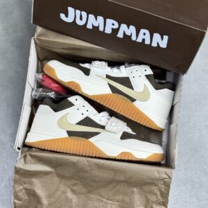 کفش نایک تراویس اسکات جامپ من موکا Nike Travis Scott Jumpman Mocha کفش نایک تراویس اسکات جامپ من موکا Nike Travis Scott Jumpman Mocha