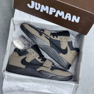 کفش نایک تراویس اسکات جامپمن دارک موکا مشکی قهوهای Nike Travis Scott Jumpman Dark Mocha Black Brown کفش نایک تراویس اسکات جامپمن دارک موکا مشکی قهوهای Nike Travis Scott Jumpman Dark Mocha Black Brown