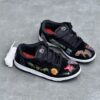 کفش نایک اس بی دانک لو یه یه Nike SB Dunk Low Yeye