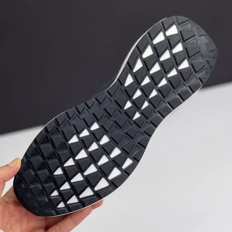آدیداس کلودفوم مشکی طوسی Adidas Cloudfoam Black Grey آدیداس کلودفوم مشکی طوسی Adidas Cloudfoam Black Grey - تصویر 4