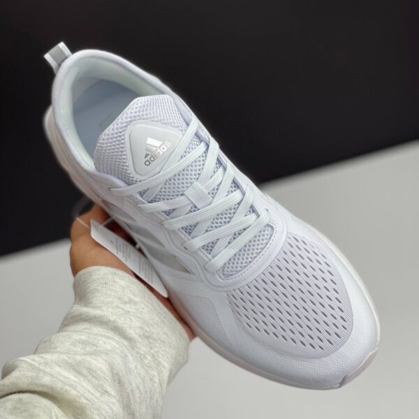 آدیداس کلودفوم سفید نقرهای Adidas Cloudfoam White Silver آدیداس کلودفوم سفید نقرهای Adidas Cloudfoam White Silver
