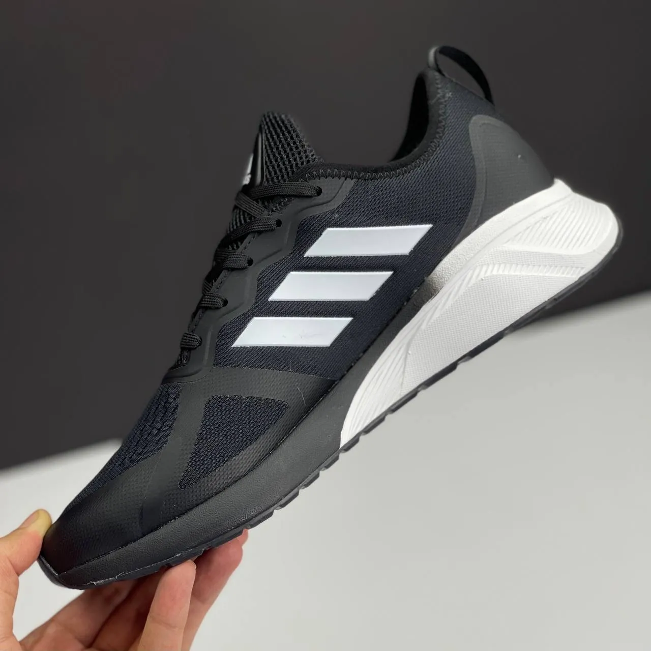 آدیداس کلودفوم مشکی سفید Adidas Cloudfoam Black White - تصویر 2