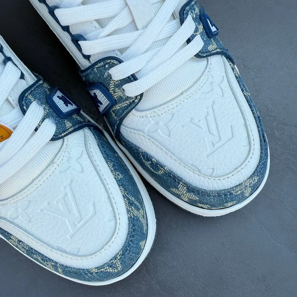 کفش لویی ویتون ترینر سوپر مستر سفید آبی Louis Vuitton Trainer Super Master White Blue کفش لویی ویتون ترینر سوپر مستر سفید آبی Louis Vuitton Trainer Super Master White Blue - تصویر 6