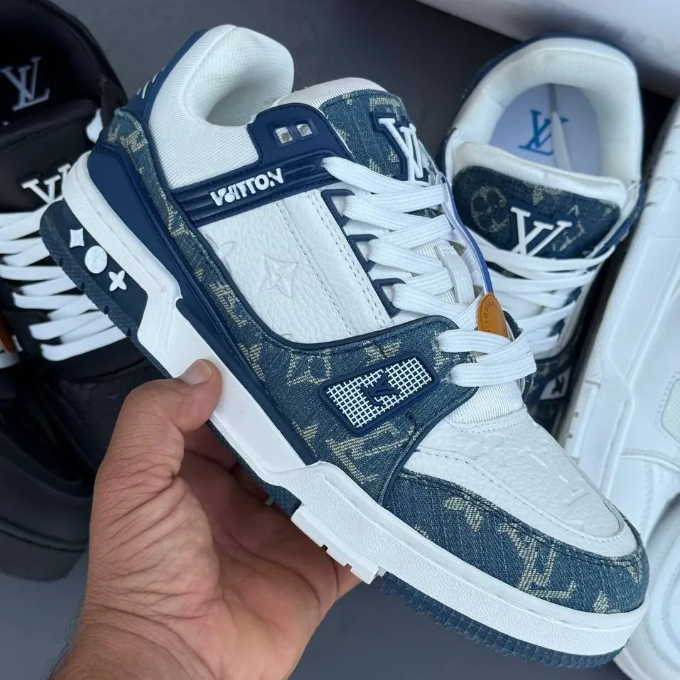 کفش لویی ویتون ترینر سوپر مستر سفید آبی Louis Vuitton Trainer Super Master White Blue کفش لویی ویتون ترینر سوپر مستر سفید آبی Louis Vuitton Trainer Super Master White Blue - تصویر 2
