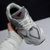 کتونی نیوبالانس ۹۰۶۰ طوسی New Balance 9060 Grey - تصویر 3