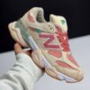 کتونی نیوبالانس ۹۰۶۰ صورتی  New Balance 9060 Pink