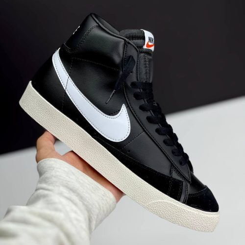 کفش نایک بلیزر ساقدار مشکی سفید Nike Blazer Mid Black White کفش نایک بلیزر ساقدار مشکی سفید Nike Blazer Mid Black White
