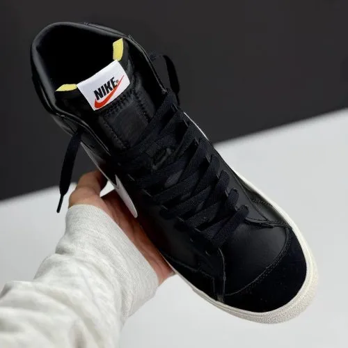 کفش نایک بلیزر ساقدار مشکی سفید Nike Blazer Mid Black White کفش نایک بلیزر ساقدار مشکی سفید Nike Blazer Mid Black White - تصویر 4