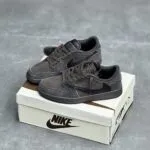 کفش نایک ایر جردن وان لو تراویس اسکات قهوه‌ای موکا Nike Air Jordan 1 Low Travis Scott Mocha