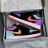 کفش نایک ایر جردن وان لو لنگه به لنگه Nike Air Jordan 1 Low Mismatch