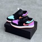 کفش نایک ایر جردن وان لو لنگه به لنگه Nike Air Jordan 1 Low Mismatch