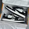 کفش نایک ایر جردن وان لو تراویس اسکات لویی ویتون Nike Air Jordan 1 Low Travis Scott Louis Vuitton - تصویر 2