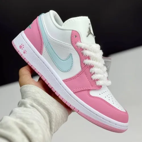 کفش نایک اس بی دانک لو پاو پرینت Nike SB Dunk Low Paw Print کفش نایک اس بی دانک لو پاو پرینت Nike SB Dunk Low Paw Print