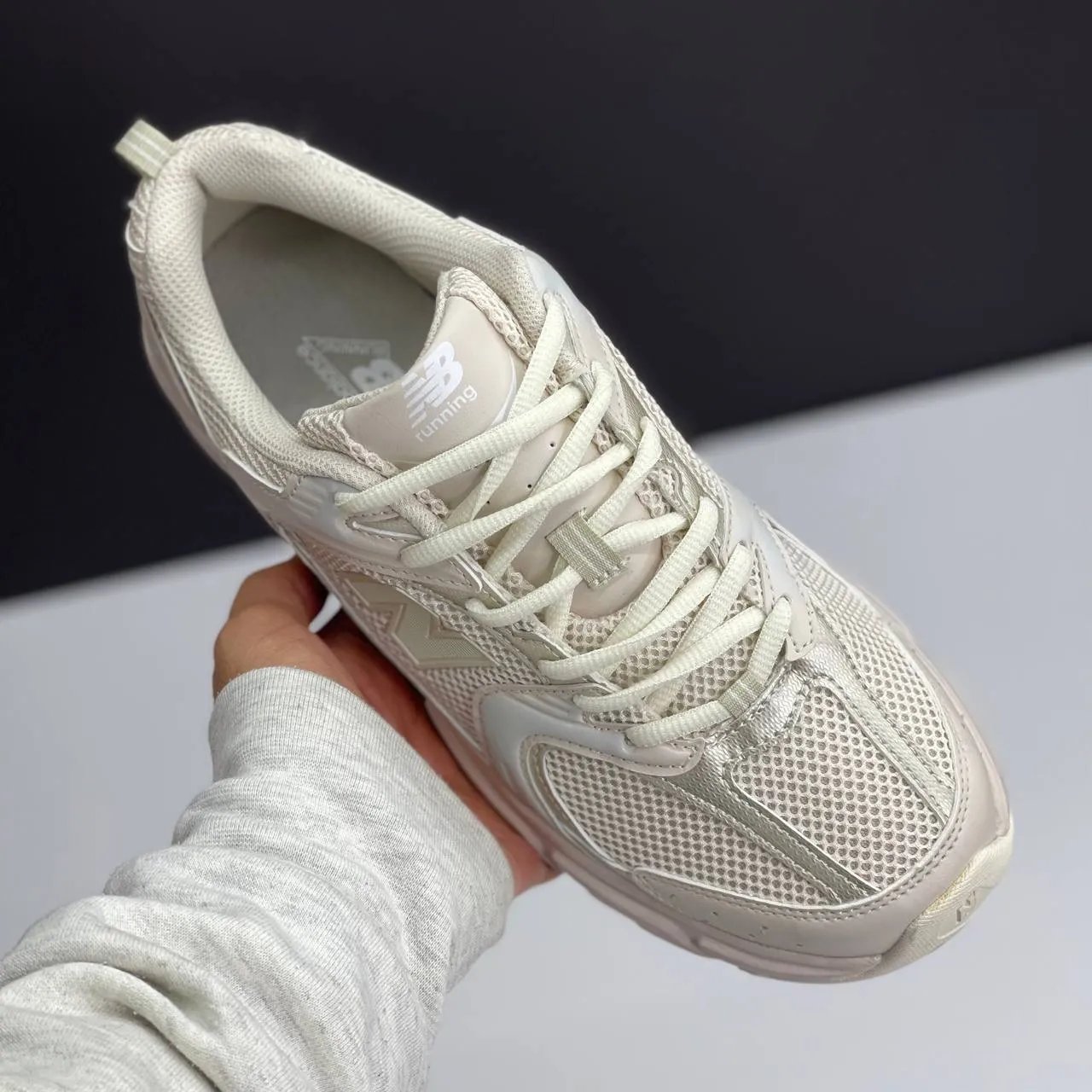نیو بالانس 530 کرم New Balance 530 Cream نیو بالانس 530 کرم New Balance 530 Cream - تصویر 4