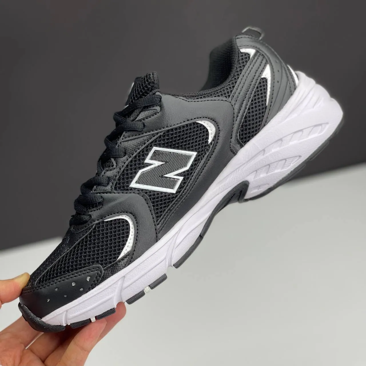 نیو بالانس 530 مشکی سفید New Balance 530 Black White - تصویر 2