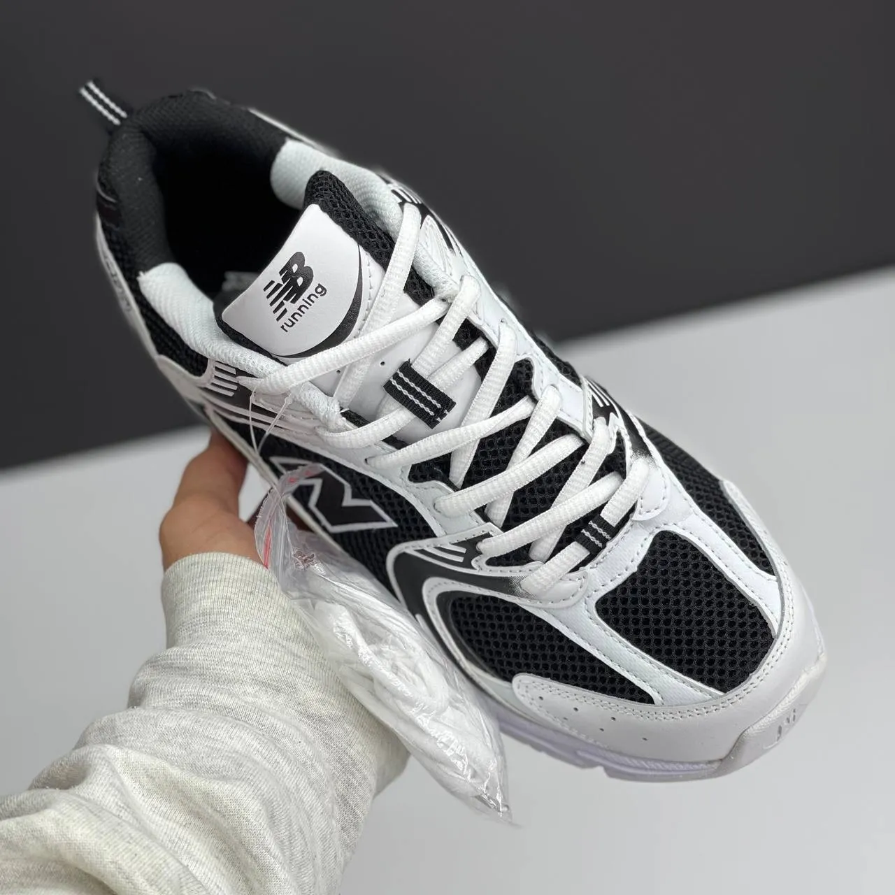 نیو بالانس 530 سفید مشکی New Balance 530 White Black - تصویر 3