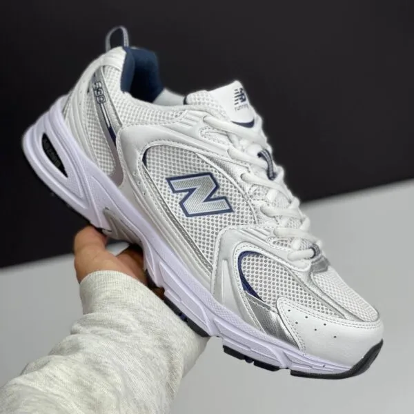 نیو بالانس 530 سفید سورمهای New Balance 530 White Navy نیو بالانس 530 سفید سورمهای New Balance 530 White Navy