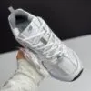 نیو بالانس 530 سفید نقرهای New Balance 530 White Silver نیو بالانس 530 سفید نقرهای New Balance 530 White Silver - تصویر 3
