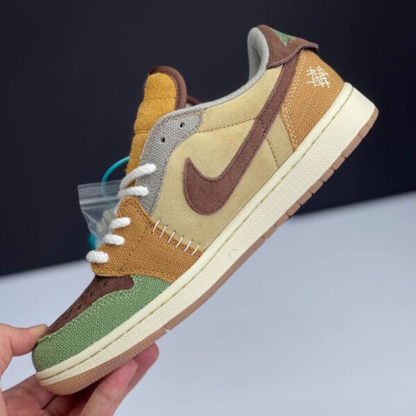 کفش نایک ایر جردن ۱ لو وودو قهوه‌ای  Nike Air Jordan 1 Low Voodoo Brown