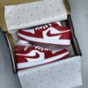 کفش نایک جردن وان سفید قرمز Nike Air Jordan 1 White Red کفش نایک جردن وان سفید قرمز Nike Air Jordan 1 White Red
