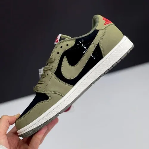 کفش نایک ایر جردن وان لو تراویس اسکات بلک الیو Nike Air Jordan 1 Low Travis Scott Black Olive - تصویر 2