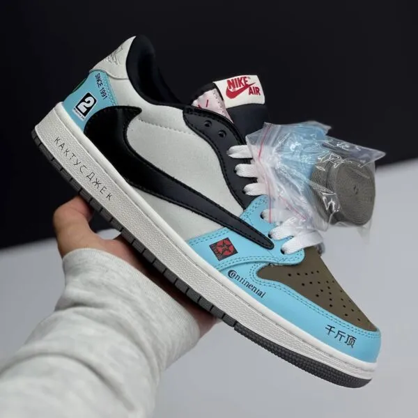 کفش نایک ایر جردن ۱ لو تراویس اسکات بی ام و Nike Air Jordan 1 Low Travis Scott BMW کفش نایک ایر جردن ۱ لو تراویس اسکات بی ام و Nike Air Jordan 1 Low Travis Scott BMW