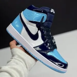 کفش نایک ایر جردن وان ساقدار ورنی آبی سورمه‌ای Nike Air Jordan 1 High Patent Navy Blue
