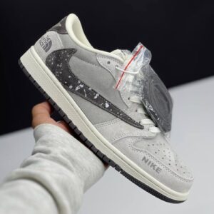 کفش نایک جردن وان لو تراویس اسکات نورث فیس Jordan 1 Low Travis Scott x North Face کفش نایک جردن وان لو تراویس اسکات نورث فیس Jordan 1 Low Travis Scott x North Face