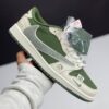 کفش نایک ایر جردن وان لو تراویس اسکات گوچی Travis Scott x Nike Air Jordan 1 Low Gucci کفش نایک ایر جردن وان لو تراویس اسکات گوچی Travis Scott x Nike Air Jordan 1 Low Gucci